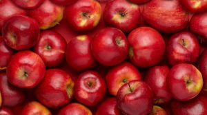 Ціни на яблука в Україні зростатимуть: причини