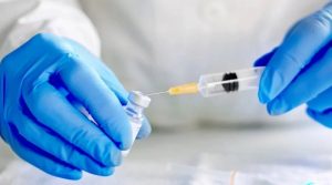 Лікарі назвали, яка вакцина найбільш ефективна проти коронавірусу