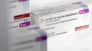 Скоро до України прибуде вакцина AstraZeneca: МОЗ планує щепити нею рекордну кількість людей за 2-3 дні