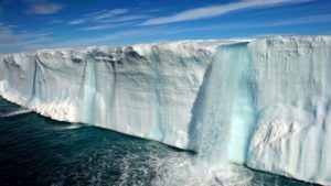 Танення льодовиків призводить до зрушення земної кори — дослідження