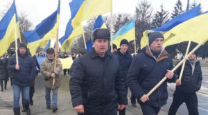 Більшість українців не готові віддавати Крим та Донбас – соцопитування