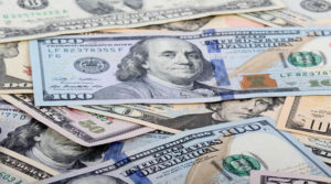 У “Приватбанку” зросли ціни на долар