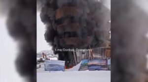 На росії горить один з найбільших готелів країни (ВІДЕО)