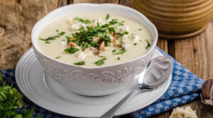 Смачний сирний суп: покроковий рецепт