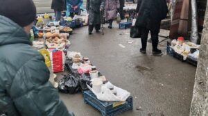 Рівненська Мунварта пообіцяла звільнити тротуари міста від вуличних торговців