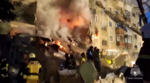 На росії знову вибух в багатоповерховому будинку: є загиблі (ВІДЕО)
