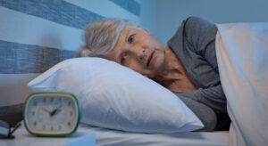 Нестача сну смертельно небезпечна для людей похилого віку