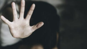 На Черкащині чоловіка затримали за розбещення 13-річної дівчинки